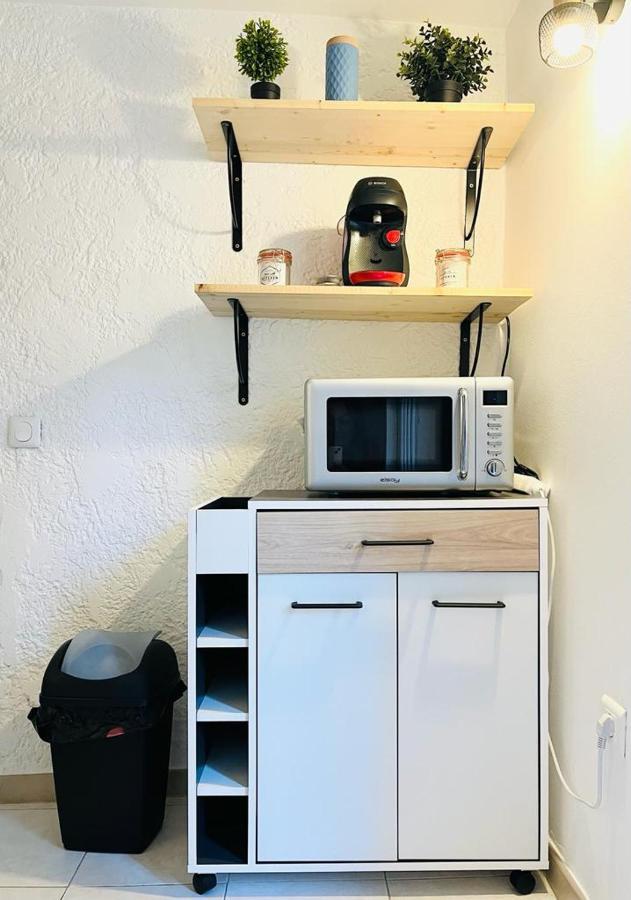 Studio En Duplex La Roquebrussanne 외부 사진